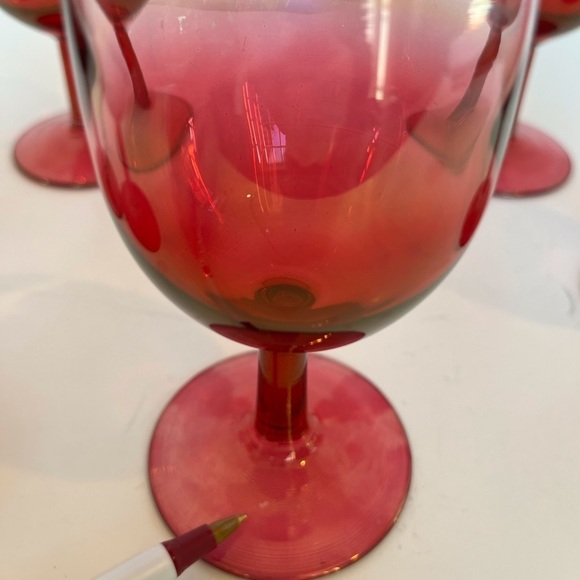 Vintage Cranberry Glass Decanter with Crystal Stopper & 6 Wine Glasses Set - Picture 14 of 15